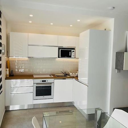 Sliema, Apt7, Stylish 2 Bedroom Apartment With Parking Exterior foto