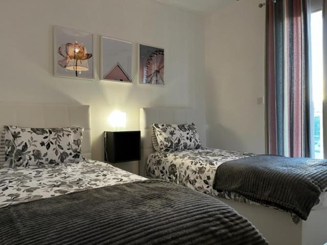 Sliema, Apt7, Stylish 2 Bedroom Apartment With Parking Exterior foto